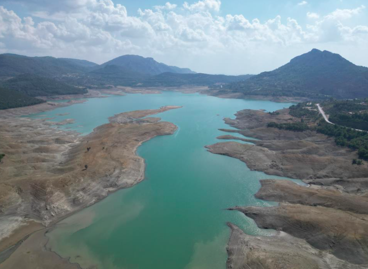 Kuraklık çanları çalıyor! Adana'dan gelen son kare gören herkesi ürküttü 2