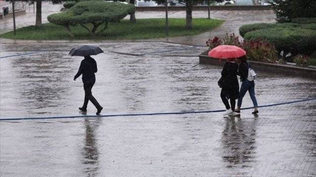 Hem Valilik hem Meteoroloji uyarmıştı! İstanbul'da hafta sonu kar yağacak mı? Plan yapanlar dikkat 1