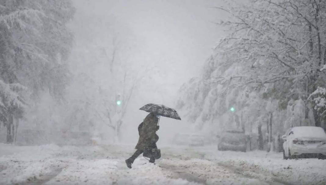 Meteoroloji kar alarmı vererek uyardı! Sıcaklıklar birden düşecek, hava buz kesecek! 6