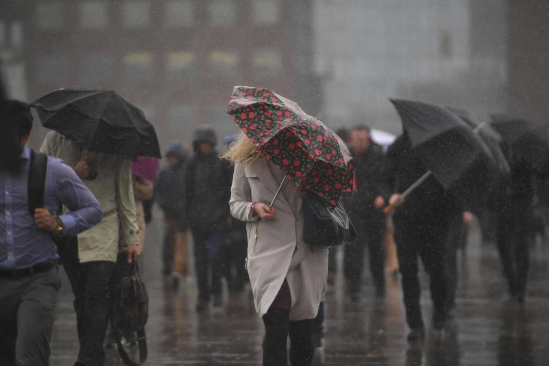 Meteoroloji son dakika raporu ile duyurdu! 9 il için sağanak yağış uyarısı verildi! Önlem almadan dışarı çıkmayın 2