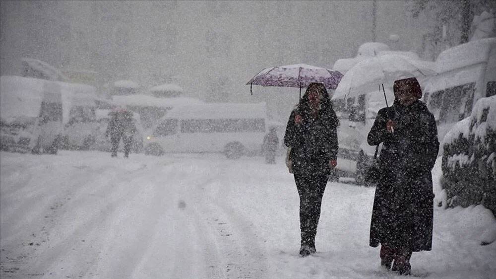 Türkiye donacak! Bir uyarı da AKOM'dan! Kuvvetli kar yağışı geliyor! İstanbul'a kar ne zaman yağacak? 4