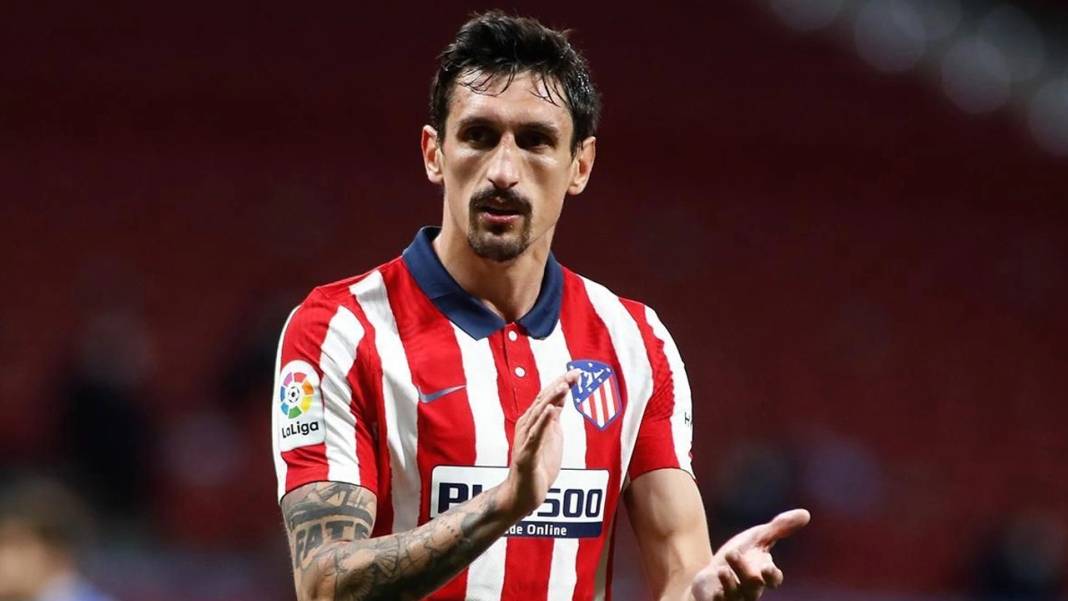 Trabzonspor Stefan Savic'i kadrosuna kattı! Transfer detayları açıklandı! 4