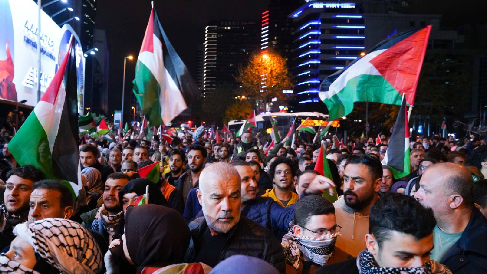 Valilik açıkladı! İstanbul'daki İsrail protestolarında 1 kişi hayatını kaybetti