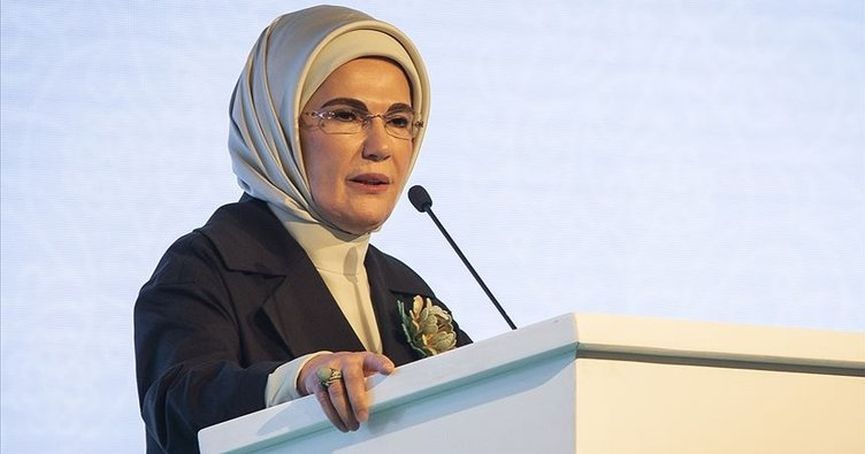 Emine Erdoğan’dan Filistinli savaş mağduru çocuklara yardım eli