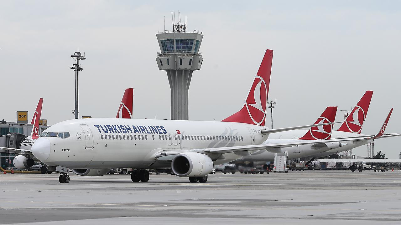 Uçakta 'bomba' paniği! Ekipler hemen harekete geçti