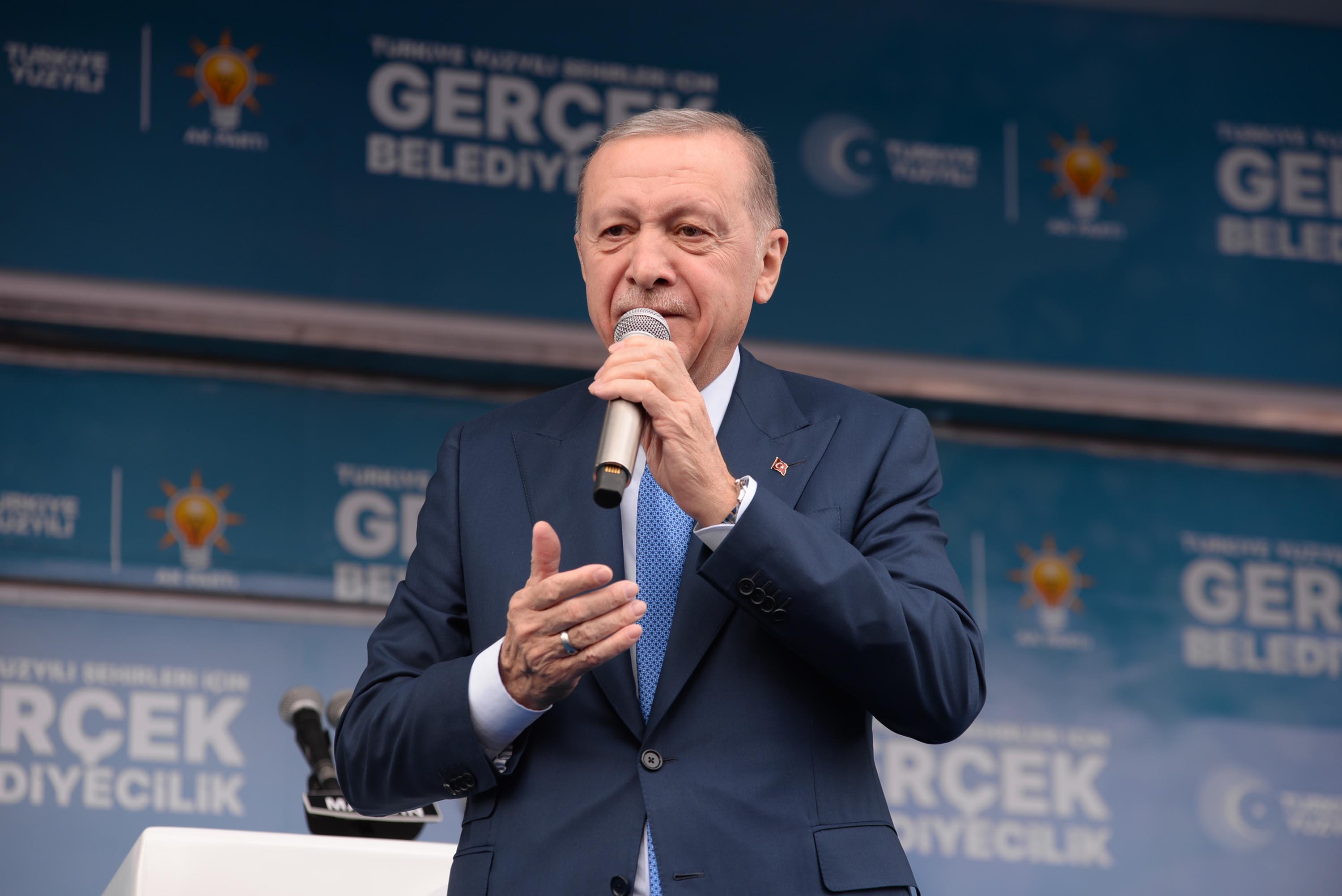 AK Parti Ağrı mitingi... Cumhurbaşkanı Erdoğan’dan muhalefete tepki: Gizli saklı ittifak kuruyorlar