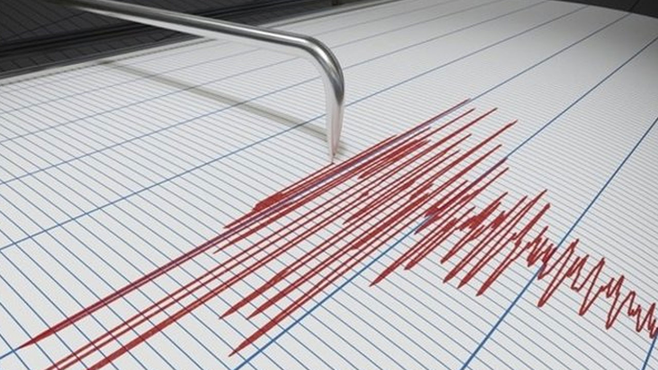 Az önce sallandı! Alanya'da deprem