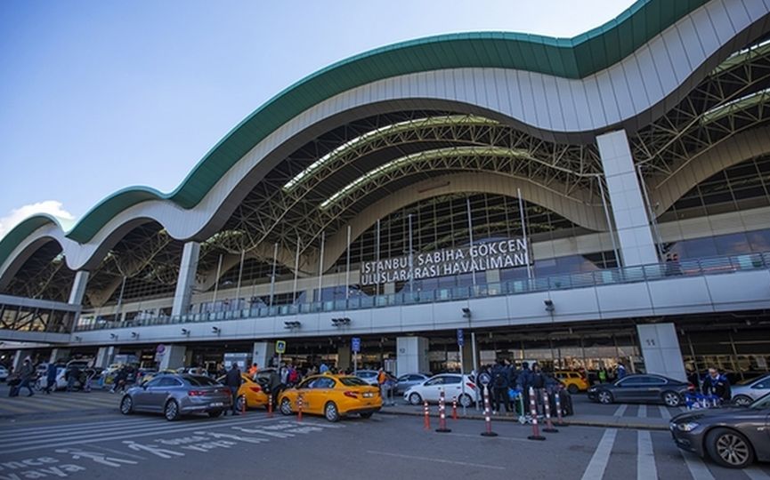 Sabiha Gökçen'de arıza giderildi, check-in işlemleri yeniden başladı