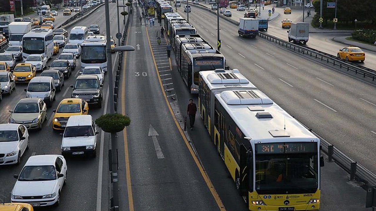 İstanbullular dikkat! Metrobüs durağında 75 günlük çalışma