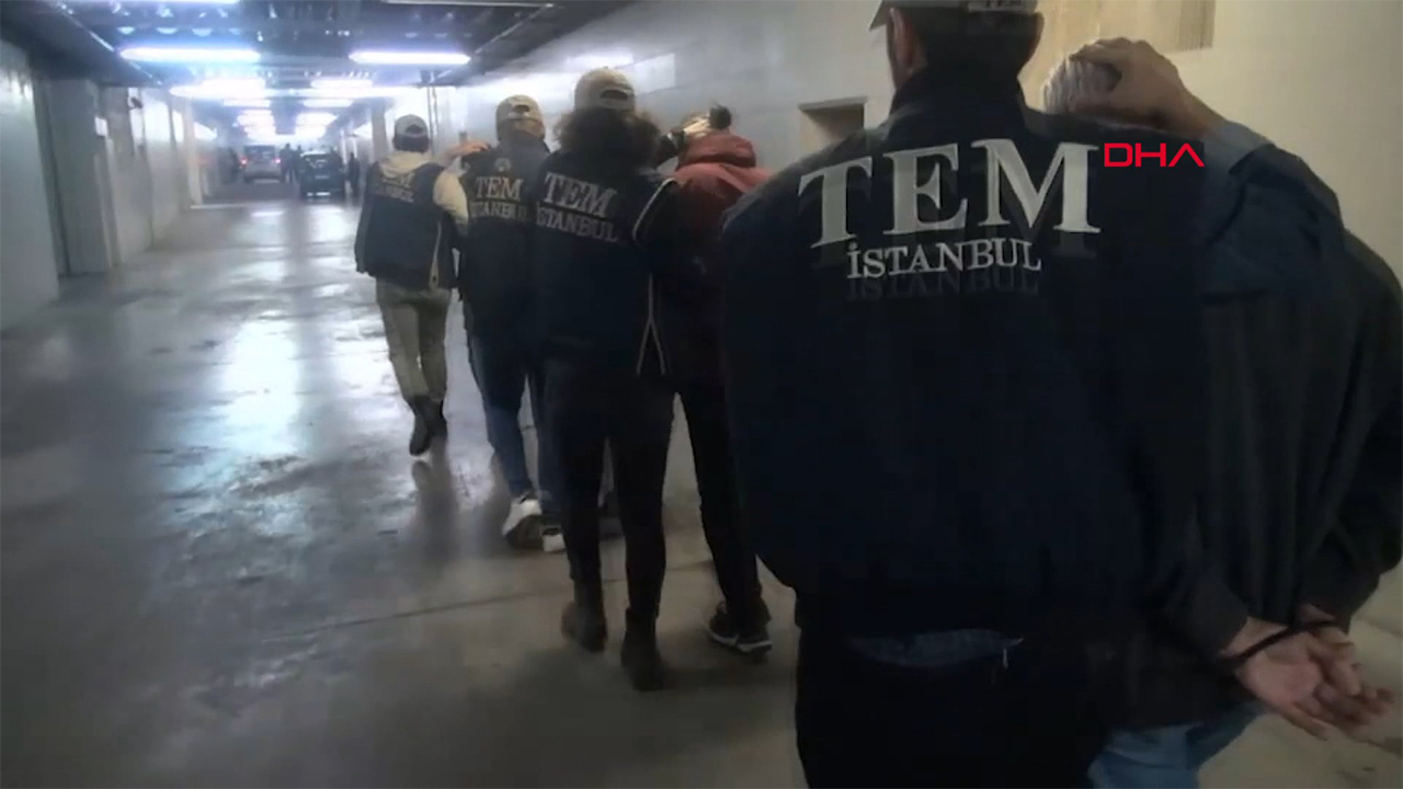 İstanbul'da FETÖ operasyonu! 13 kişi yakalandı