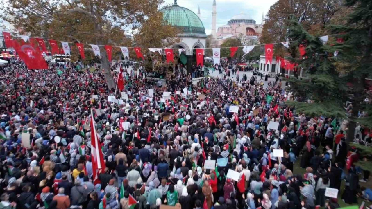 Türkiye'den Filistin'e destek! Yürüyüş havadan görüntülendi