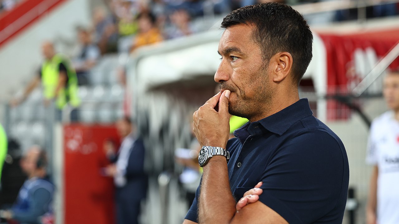 Giovanni van Bronckhorst: “Haftaya bambaşka olacak!”