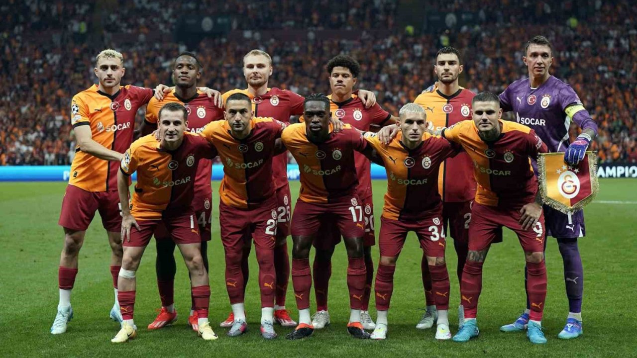 Galatasaray UEFA'ya Avrupa Ligi kadrosunu bildirdi! Transferi beklenen yıldız da listede!