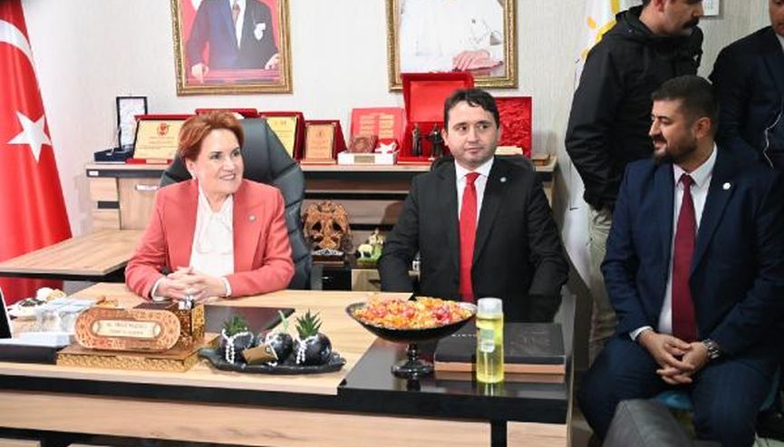 Akşener: Kim yaparsa yapsın bunun adı darbedir