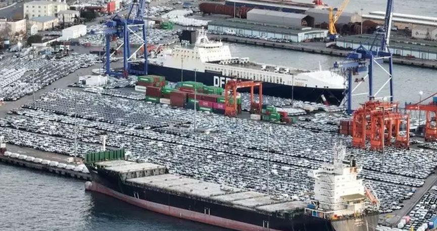 Yer İstanbul Haydarpaşa Limanı! Türkiye'ye getirilen binlerce sıfır araç böyle görüntülendi