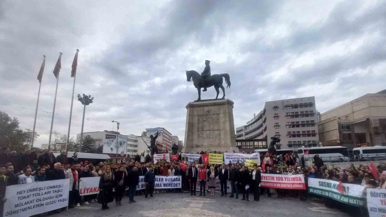 Atanmayan öğretmenler Ankara’da eylem yaptı