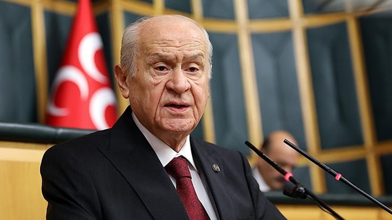 Bahçeli'den TikTok'taki skandallara tepki! "Türkiye bu rezalete daha fazla sessiz kalmamalıdır"