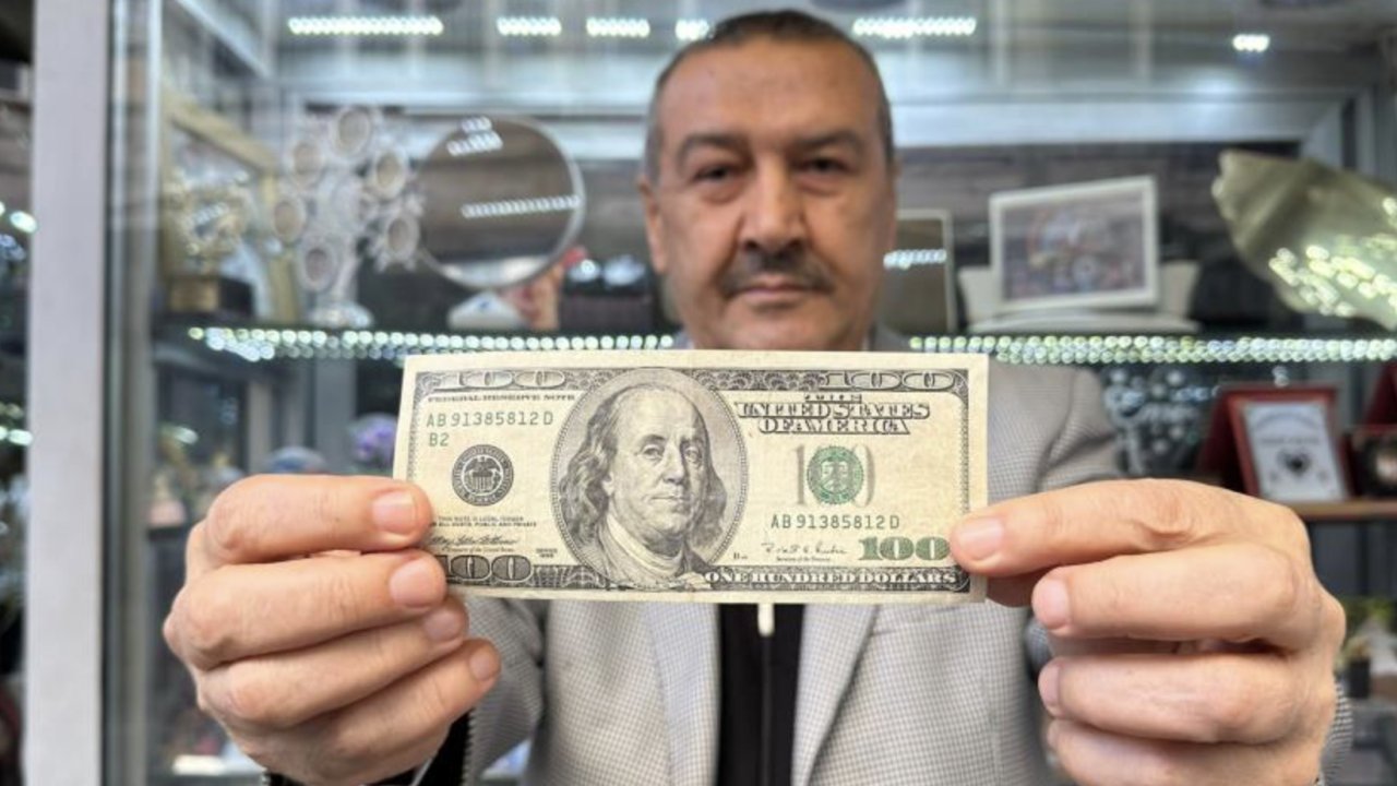 Elindeki normal bir 100 dolar değil: 'Belki 100 bin dolar ediyordur'