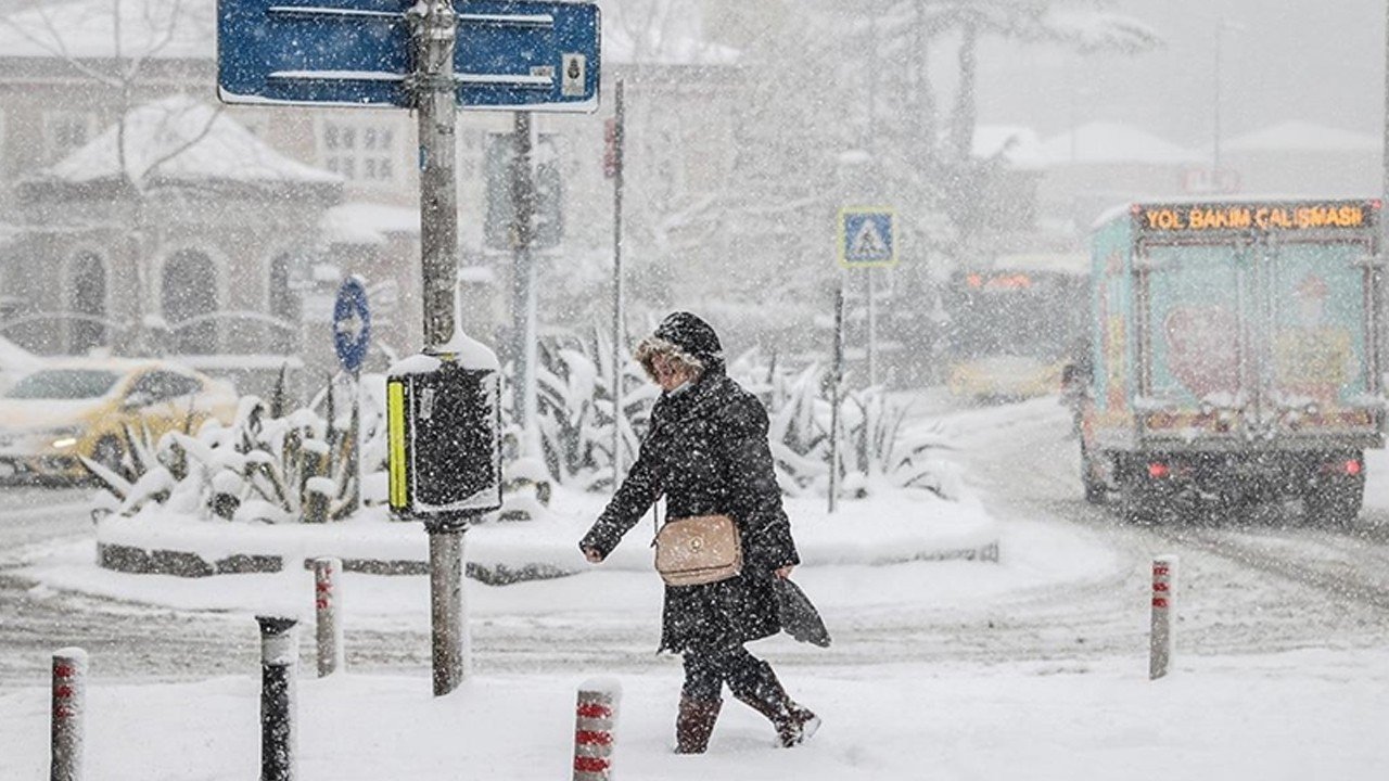 Hem Valilik hem Meteoroloji uyarmıştı! İstanbul'da hafta sonu kar yağacak mı? Plan yapanlar dikkat