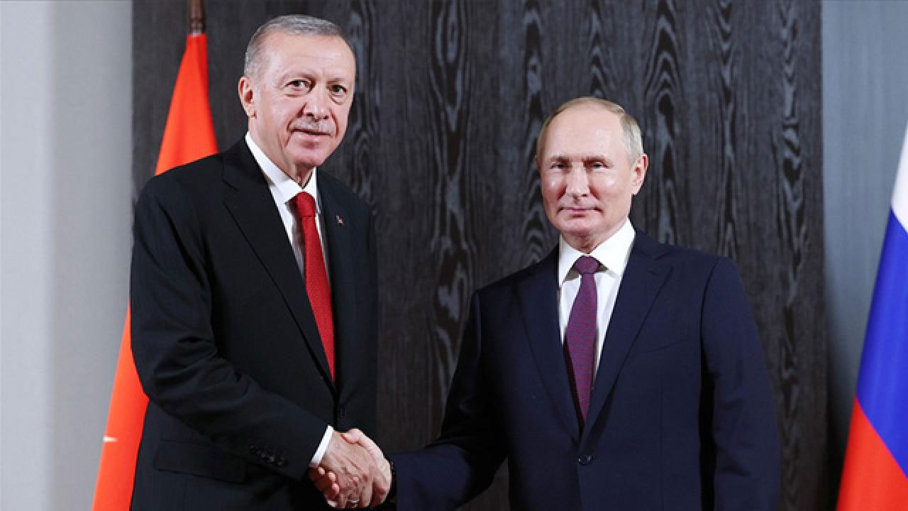 Putin'den Türkiye'ye övgü dolu sözler! "Başrol oynuyor"