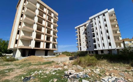 Mahallede 7'şer katlı 3 atıl bina endişesi