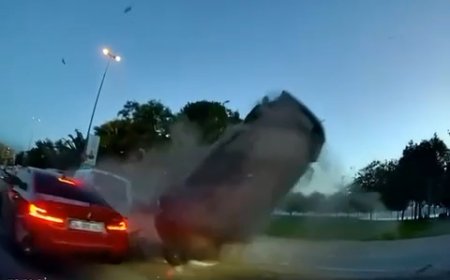 Kartal'da 11 aracın hasar gördüğü zincirleme kaza kamerada