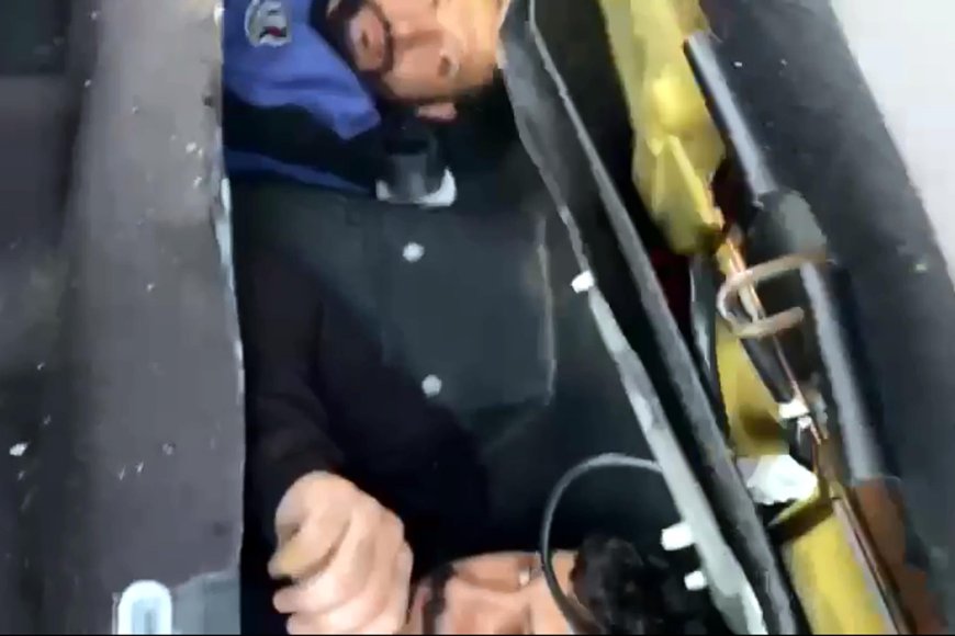 EDİRNE’de otomobilin koltuğunun altında 2 kaçak göçmen yakalandı