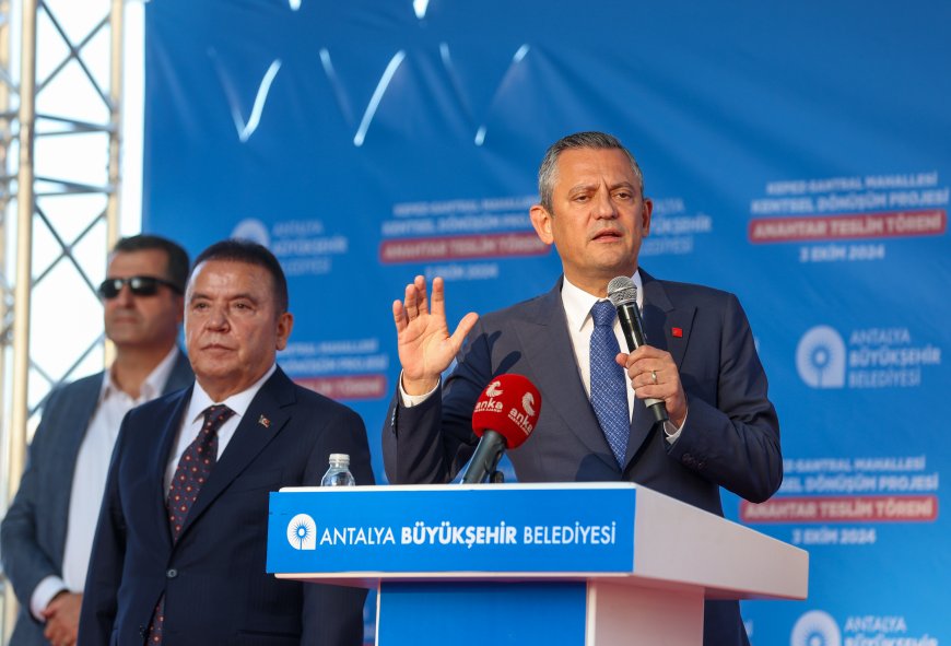 Özgür Özel: ‘Anayasayı konuşmaya değil, kurtuluşu konuşmaya ihtiyacımız var’