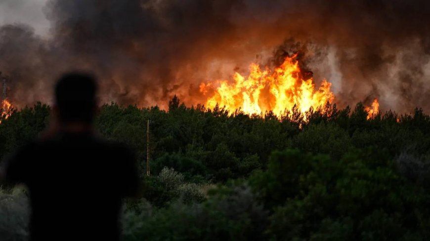 İletişim Başkanlığı'ndan yapılan açıklamada, son 10 gün içinde çıkan 761 yangının tamamının söndürüldüğü bildirildi.